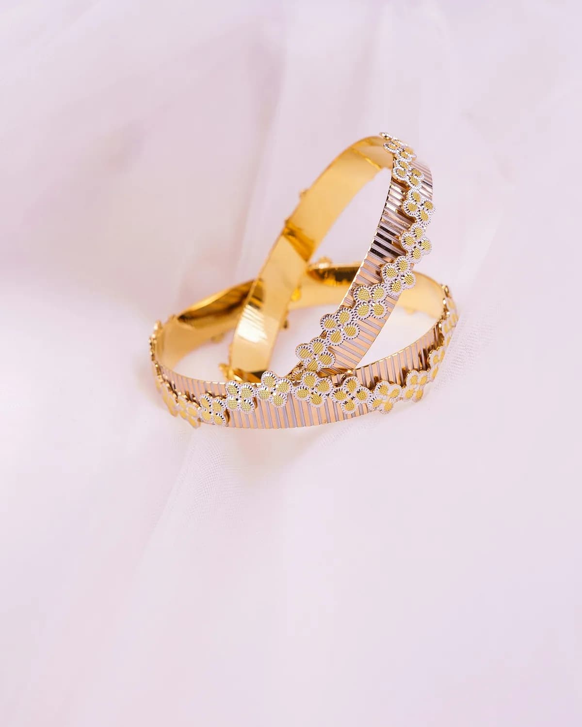 Onde Bangle — Shalay fine jewellery